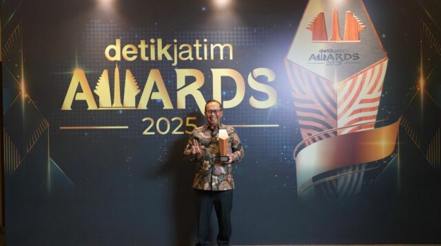 Bank Jatim Raih Penghargaan dari Detik.com Kategori Peningkatan Pembiayaan Usaha Berkelanjutan