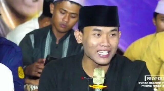 Elham Yahya Minta Maaf Usai Video Cium Anak Viral hingga Dikecam PBNU-Wamenag