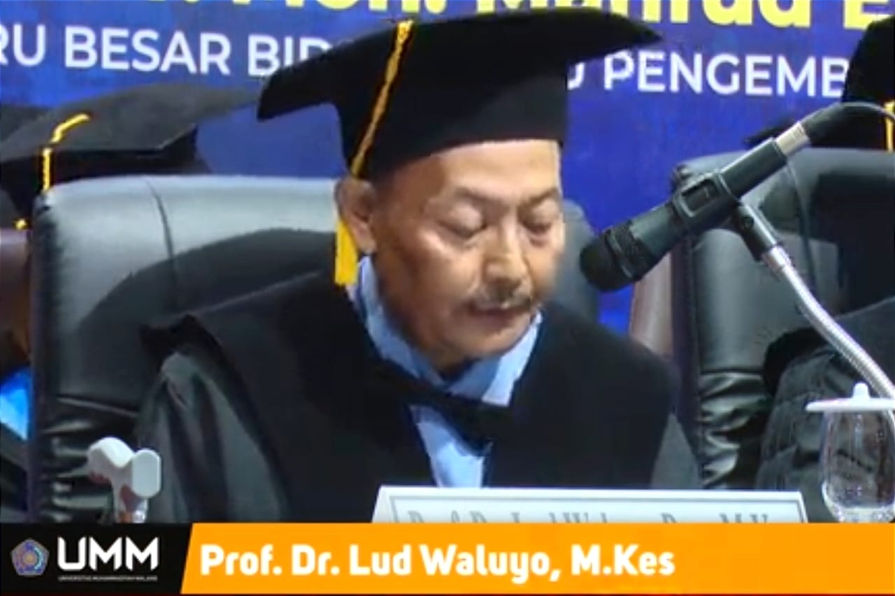 UMM Kukuhkan Prof Atok Miftachul Hudha, Prof Lud Waluyo dan Prof Moh Mahfud Effendi