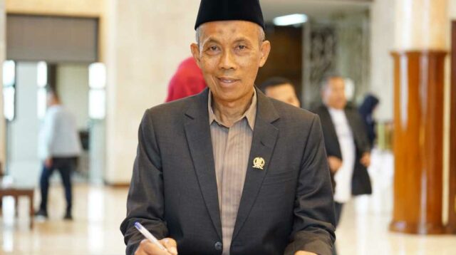 Khusnul Khuluk Puji Kampung Nelayan Merah Putih, Ajak Pemprov Fokus pada Penguatan Nelayan Lokal