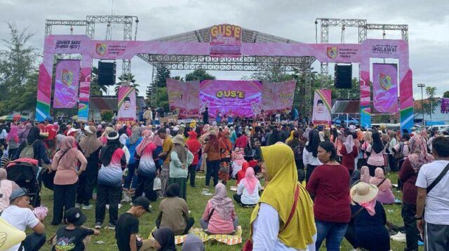 Gus'e Menyapa di Jombang Jember, Sosialisasi Program Pemerintah hingga Perputaran Ekonomi Lokal