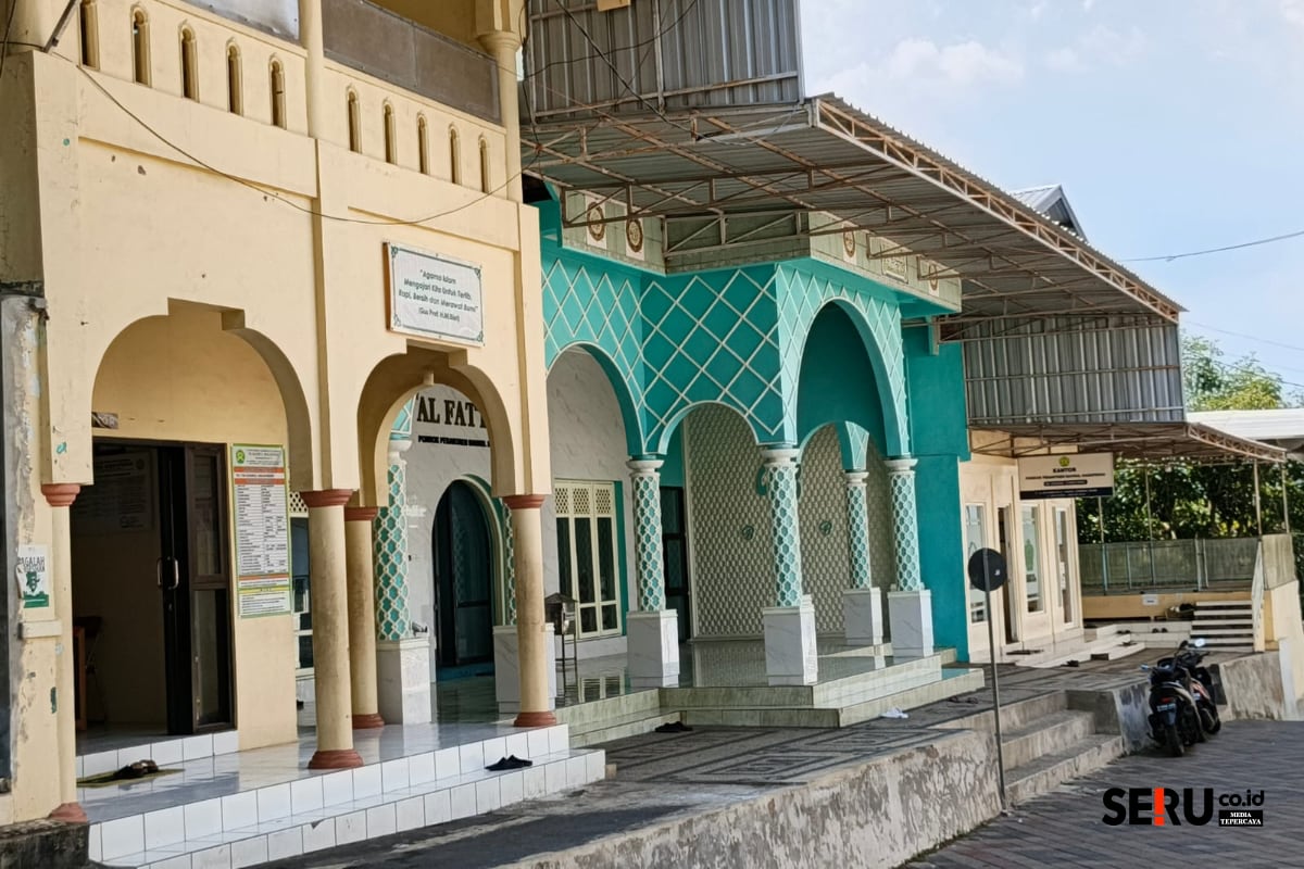 Pemkot Malang berencana membantu pengurusan SLF bagi ponpes, tapi masih terkendala biaya konsultan. (bas) Bantuan Pengurusan SLF Ponpes Kota Malang Terkendala Biaya Konsultan