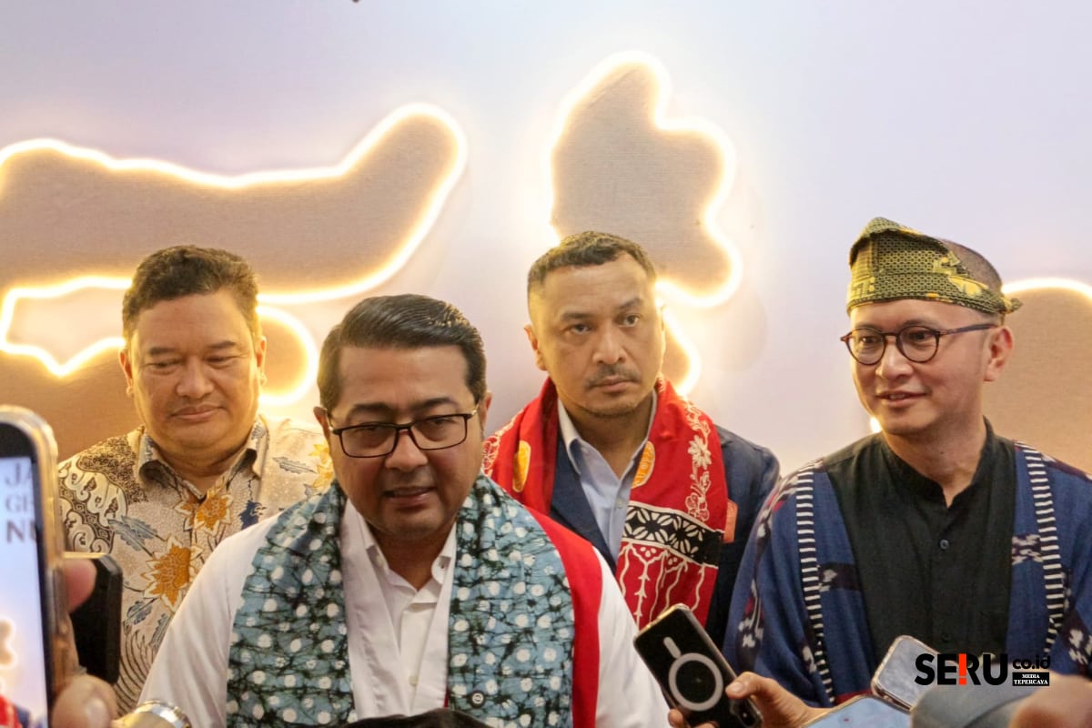 Menekraf Apresiasi Malang Raya Pusat Kebangkitan Ekonomi Kreatif Nasional melalui ICCF 2025 1 Menekraf menyampaikan apresiasi bagi Malang Raya atas pengembangan sektor ekonomi kreatif. (bas)