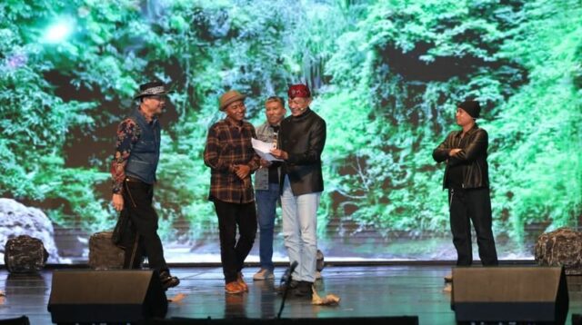 Wujud Apresiasi, Wali Kota Malang Jadi Pemain Tamu Pementasan Ludruk Genaro Ngalam di TMII