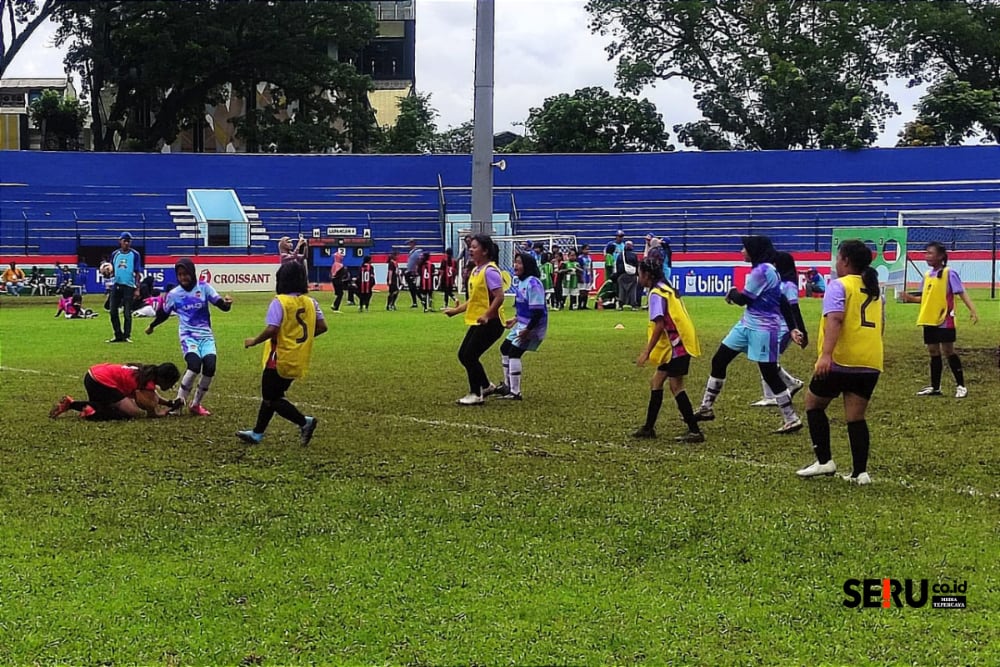 MilkLife Soccer Challenge Singkap Bakat Terpendam 1.918 Pesepak Bola Putri se-Malang Raya