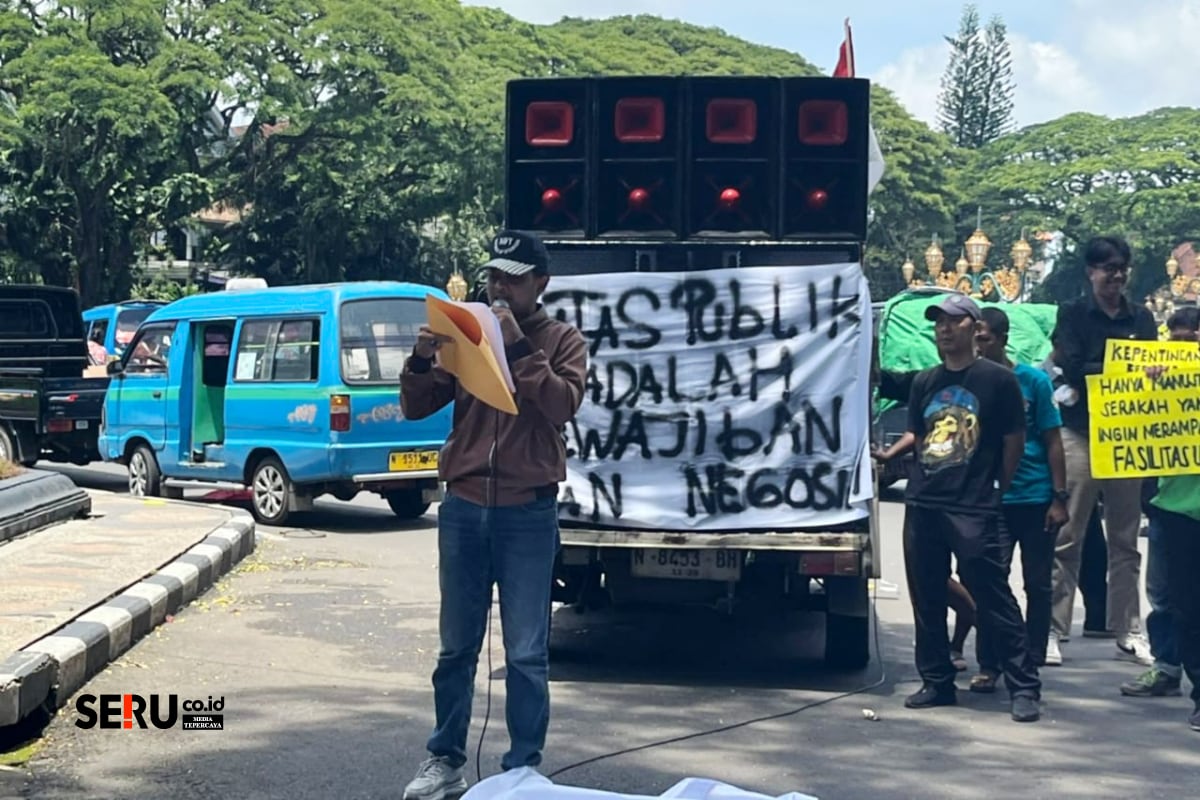 Aliansi Pro Publik Desak Pemkot Malang Bongkar Tembok Griya Shanta
