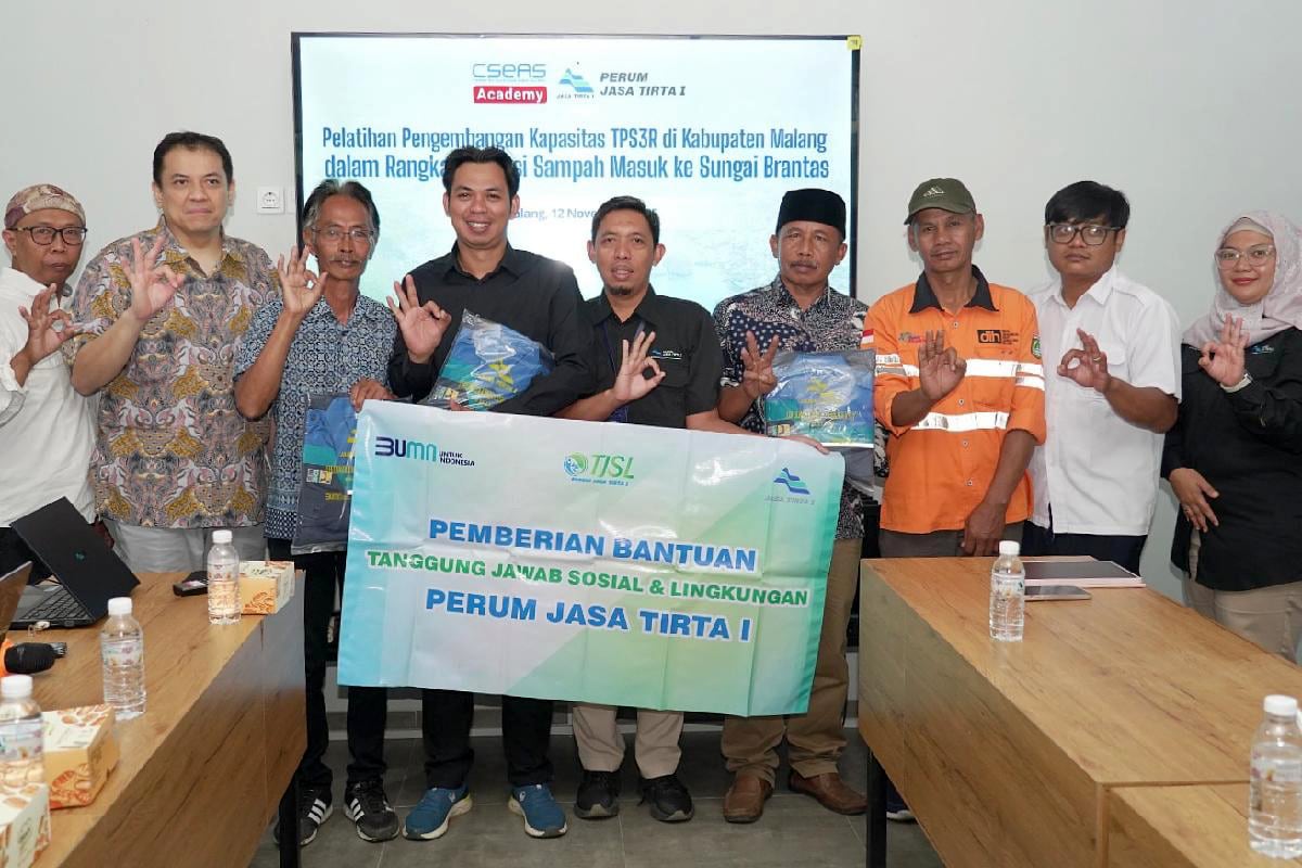 PJT I Komitmen Mitigasi Sampah Sungai Brantas melalui Pengembangan Kapasitas TPS3R