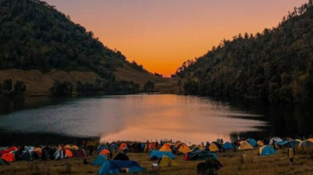Gunung Semeru Erupsi, BB TNBTS Tutup Jalur Pendakian ke Ranu Kumbolo