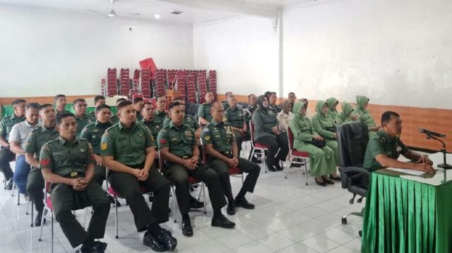 Kodim 0833 Ikuti Talk Show Bintal Ideologi Membangun Ketahanan Keluarga dan Pencegahan KDRT