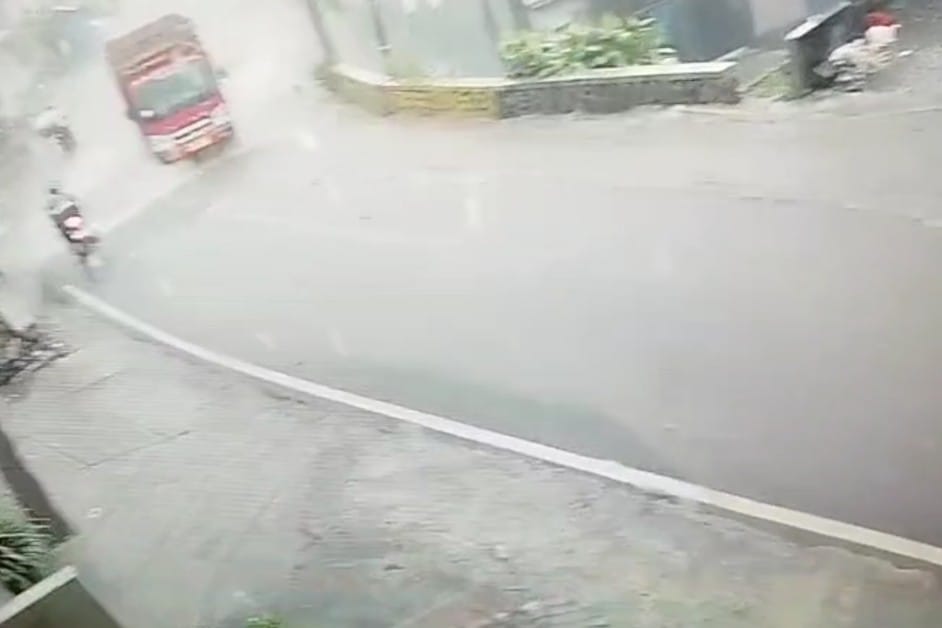 Aktivis Lingkungan Batu Adukan Bangunan Liar Kali Jowo ke DPU SDA Jatim