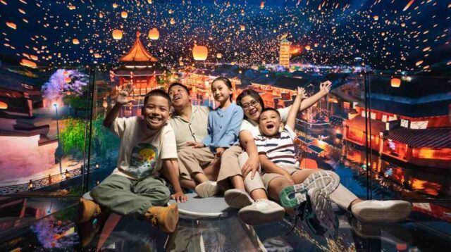 Metaverse Glass Theater Jawa Timur Park 1, Bioskop Immersive Tanpa Kacamata dengan 9 Tema Zona