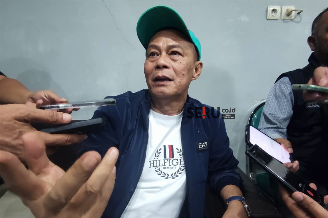 Meski Diguyur Hujan, Ribuan Maba Tak Beranjak Nikmati SAMBA UIBU 2025