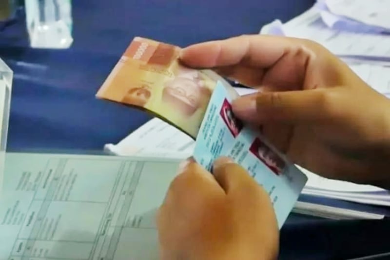 Ilustrasi pemotongan PKH (ist) Bantuan PKH di Karduluk Sumenep Disunat hingga Rp800 Ribu, Diduga Perintah Perangkat Desa dan Pendamping