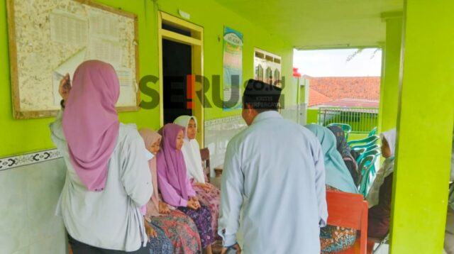 Diduga Keracunan Makan Bergizi Gratis, 17 Siswa di Blumbungan Pamekasan Dilarikan ke Puskesmas