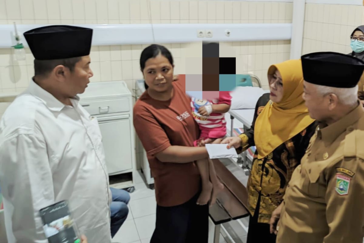 Bupati Malang Kunjungi Anak Penderita Hidrosefalus, Pastikan Perkembangan dan Kebutuhannya