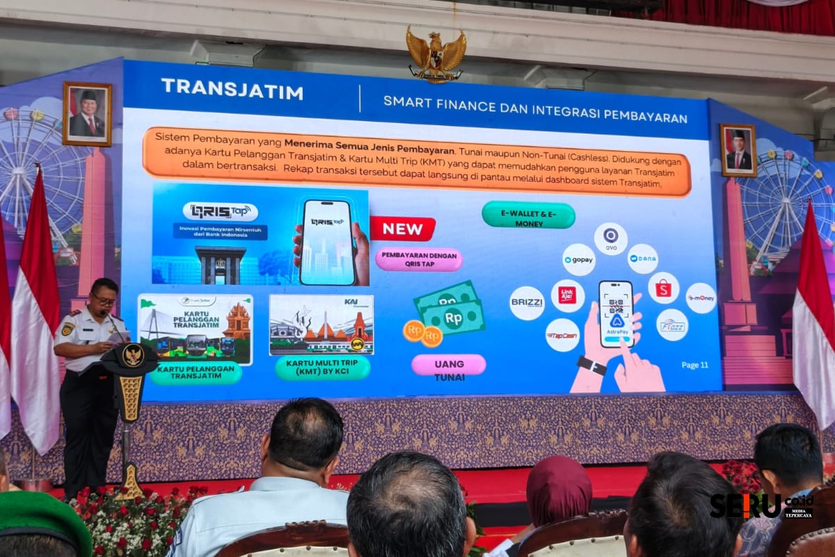 Primadona Baru Malang Raya, Trans Jatim Hadirkan Berbagai Kemudahan Layanan 1 Kepala Dishub Jatim menerangkan berbagai inovasi layanan Trans Jatim. (Seru.co.id/bas)