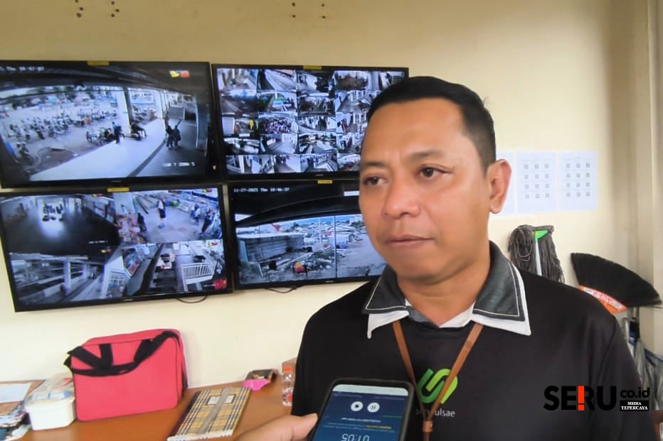 Pengelola PLUT KUMKM Diskoperindag Batu, Yossy Hendrawan.(Seru.co.id/dik)