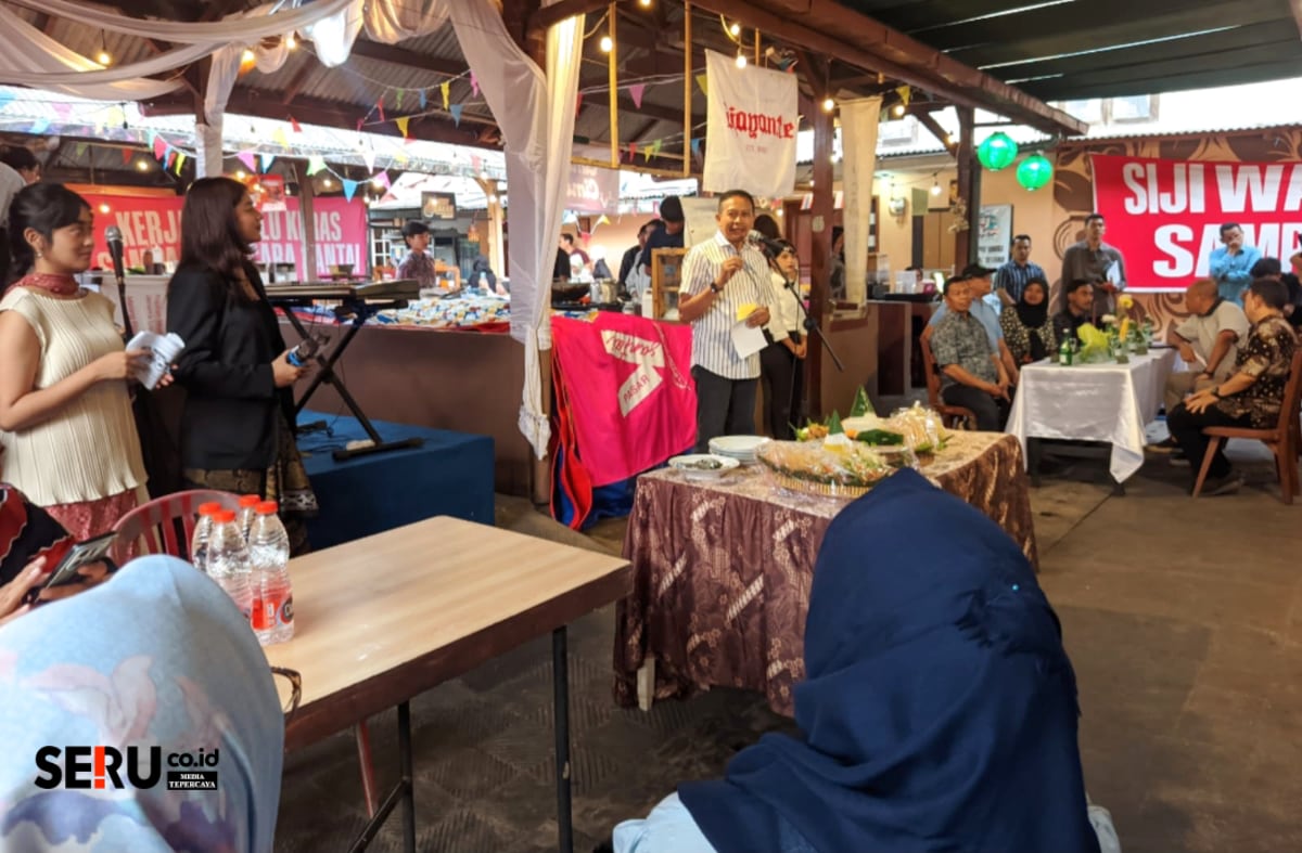 Walikota Malang, Wahyu Hidayat saat memberikan sambutan dalam pembukaan Festival Pasar Kampung Rasa di Pasar Talun Kajoetangan Heritage. (Seru.co.id/wul) 