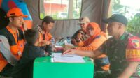 Babinsa Koramil Blimbing Dukung Kesiapsiagaan di Posko Siaga Bencana