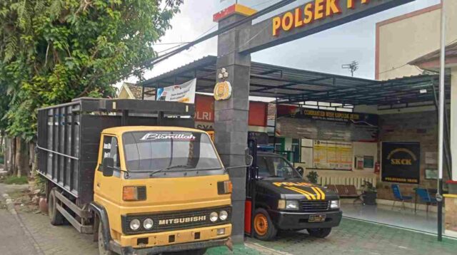 Dua Pencuri Truk di Parkiran PG Kebon Agung dan Penadahnya Diringkus Polisi