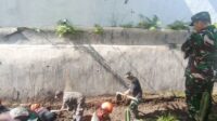 Dandim 0833Kota Malang tinjau karya bakti normalisasi sungai di Lowokwaru. (ist) Dandim 0833/Kota Malang Tinjau Karya Bakti Normalisasi Sungai di Lowokwaru