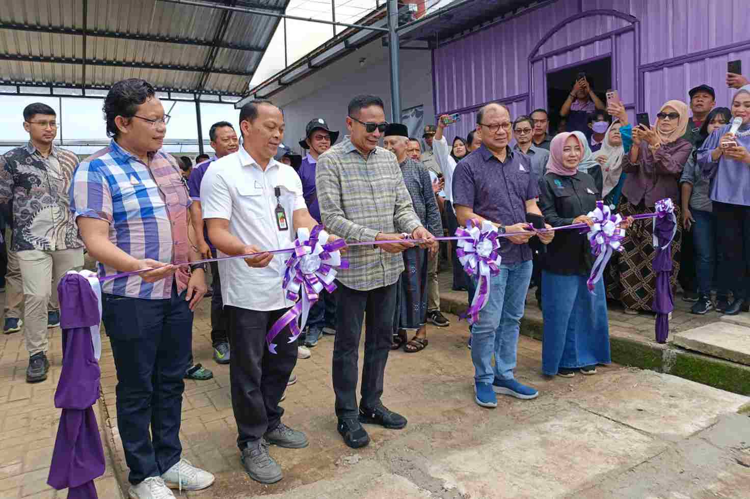 Duta PengAngguran, Agro-Eduwisata Petik Anggur Pertama di Kota Malang 1 Duta PengAngguran, Agro-Eduwisata Petik Anggur Pertama di Kota Malang