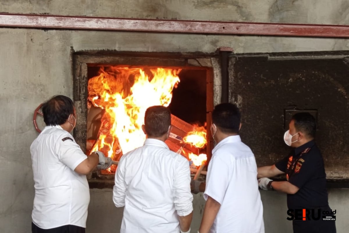 Pengusaha Patuhi Peredaran Rokok Berpita Cukai, Hasil Sitaan Rokok Ilegal Menurun