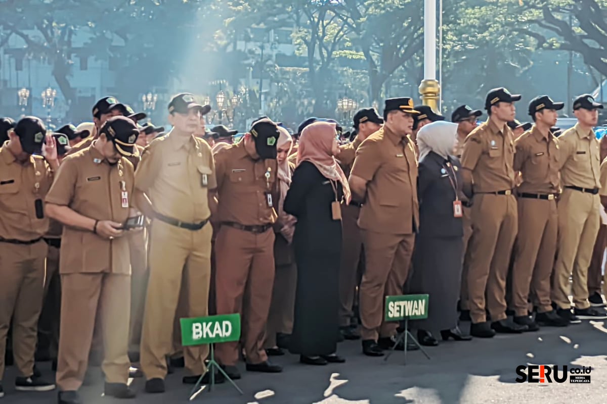 Ilustrasi sejumlah anggota perangkat daerah di Kota Malang. (bas) Pemekaran Dinas Baru Rawan Potensi Konflik, Begini Wacana Disnaker dan PMPTSP