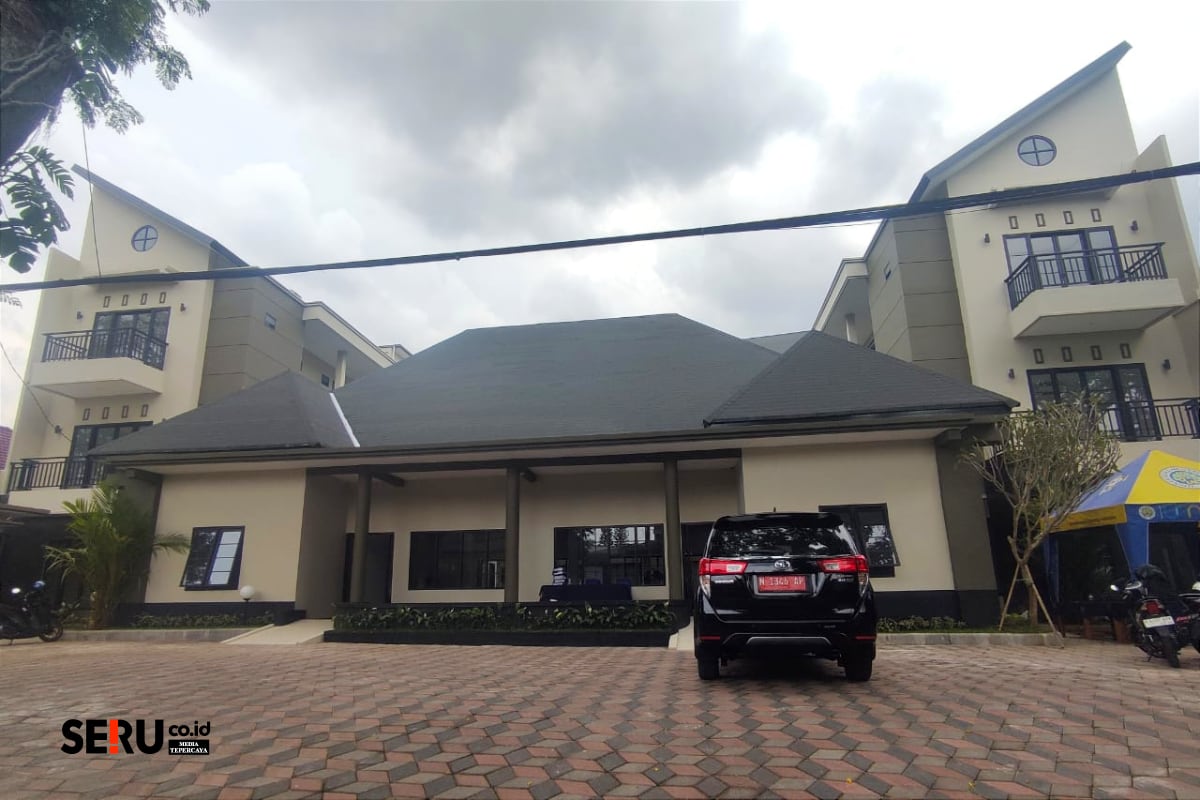 UM Resmikan Hotel Bachtiar, Bentuk Penghormatan dan Jaga Cagar Budaya 1 Tampak depan Hotel Bachtiar yang terletak di Jalan TGP 7 Kota Malang. (rhd)