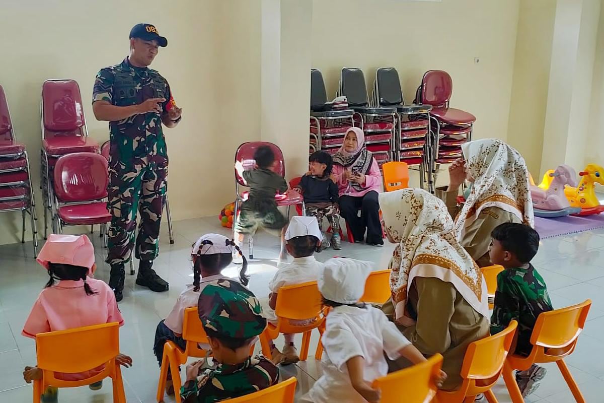 Babinsa Bareng Berikan Kelas Inspirasi PAUD Tunas Melati