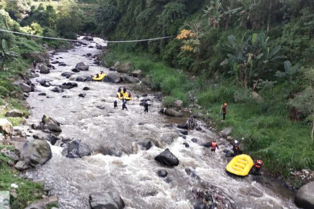 Tubuh Pelajar SMK Kota Malang yang Hilang di Aliran Sungai Usai Kecelakaan Ditemukan