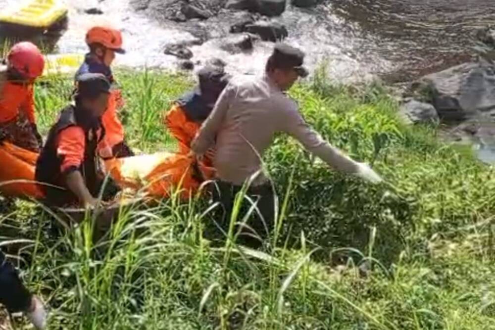 Tubuh Pelajar SMK Kota Malang yang Hilang di Aliran Sungai Usai Kecelakaan Ditemukan