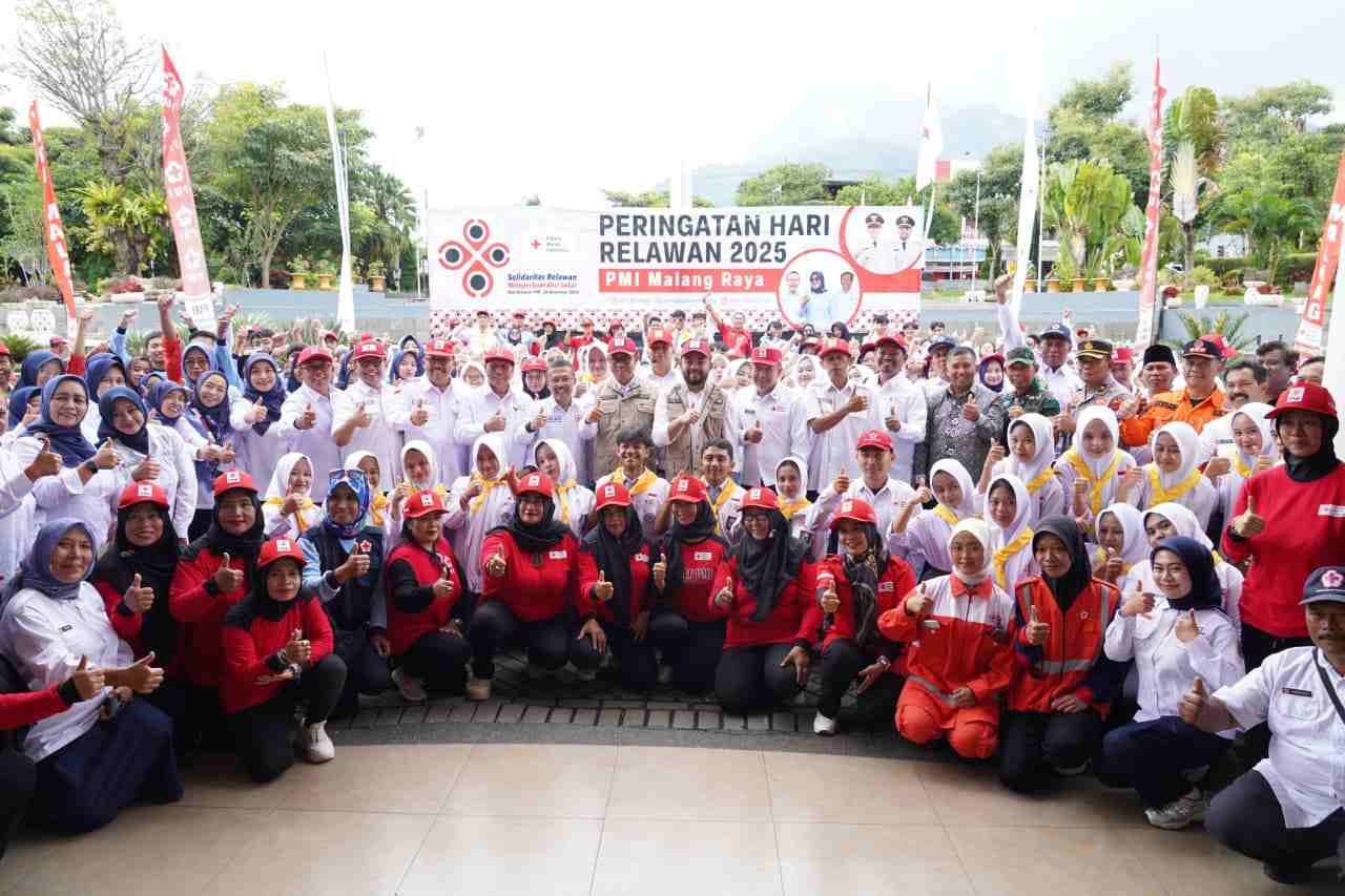 Wali Kota Batu Pimpin Apel Relawan PMI Se-Malang Raya, Pilar Utama Hadapi Krisis Kemanusiaan