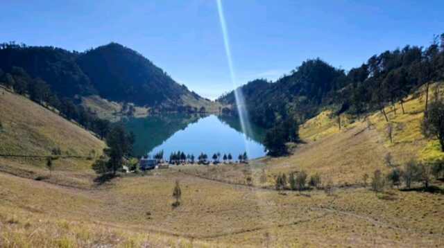 Penutupan Jalur Pendakian Ranu Kumbolo Semeru Diperpanjang