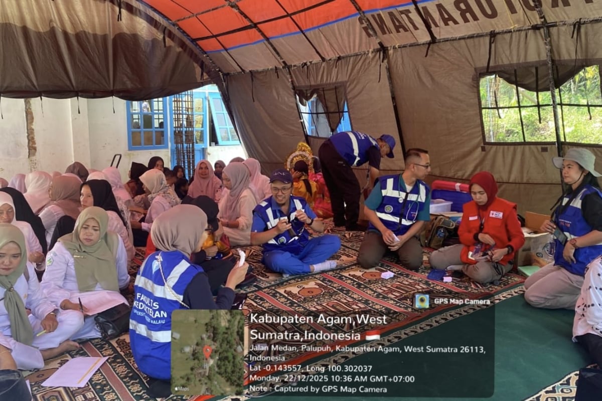 Tim TDB UM Beri Layanan Medis dan Edukasi Pascabanjir di Agam Sumatra Barat