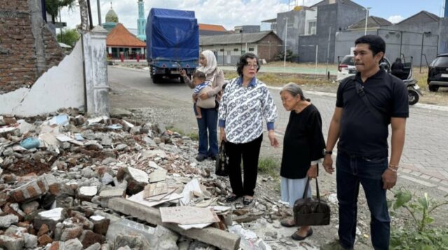 Polisi Periksa Enam Saksi dalam Kasus Pengusiran Nenek Elina di Surabaya