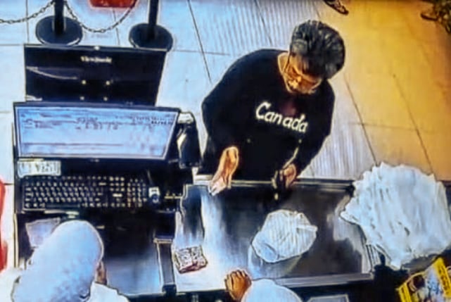 Viral Dosen UIM Ludahi Kasir Usai Serobot Antrean, Korban Tempuh Jalur Hukum