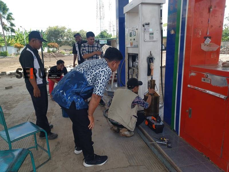 Diskoperindag Situbondo Temukan Dua Nozzel di SPBU Klatakan Tidak Sesuai BKD