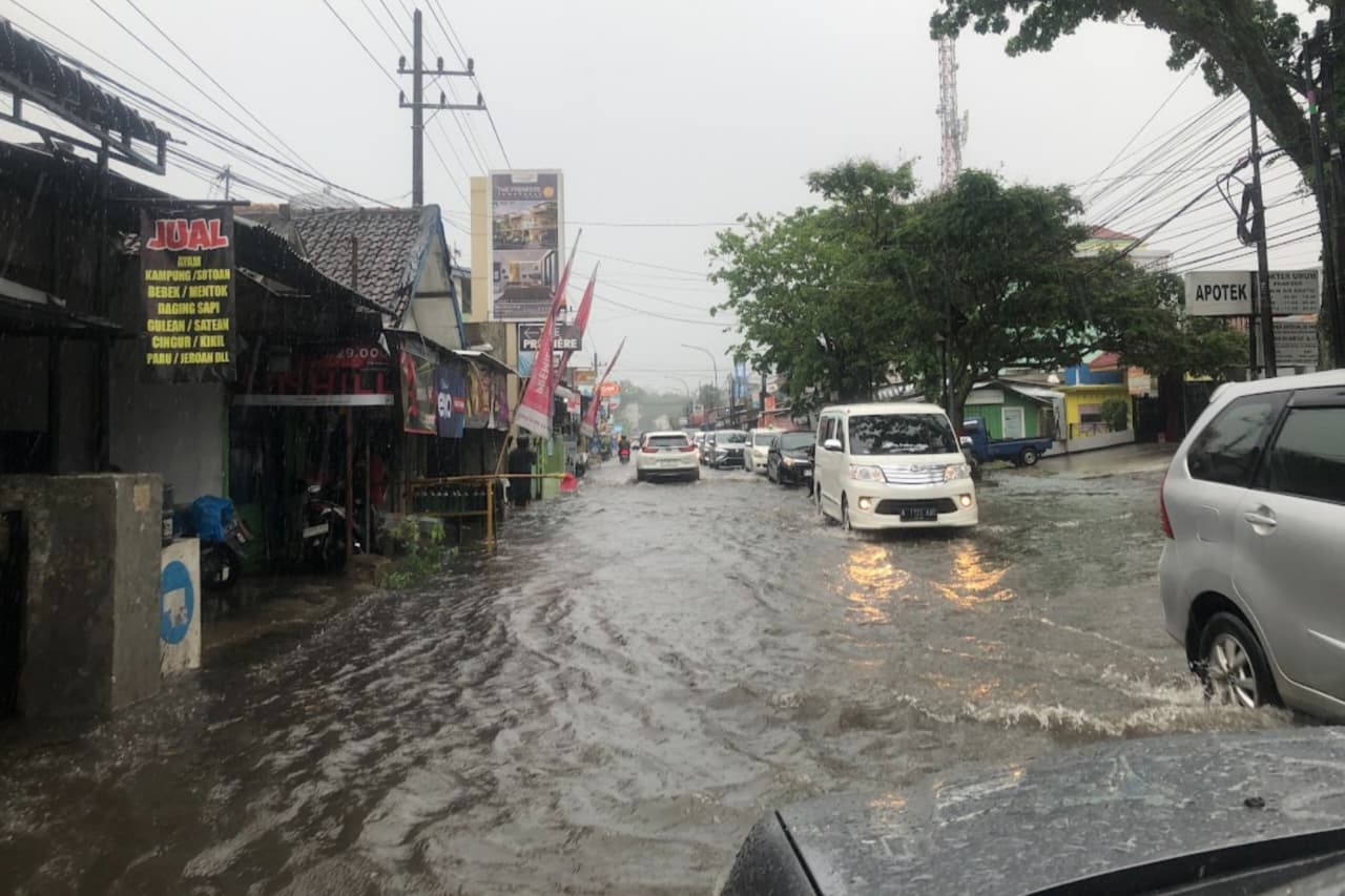 1-10 Januari 2026 Jawa Timur Berpotensi Diterjang Cuaca Ekstrem