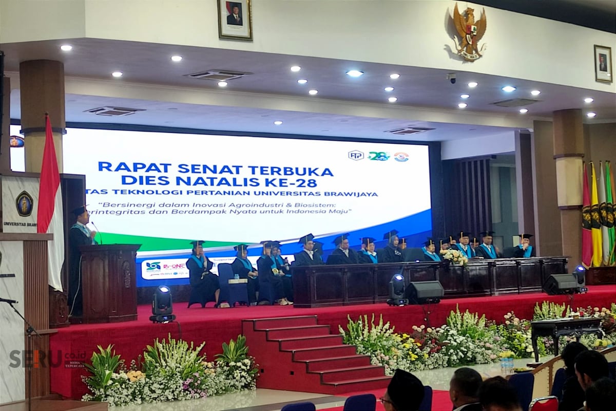 Pemaparan oleh Dekan FTP UB, Prof. Yusuf Hendrawan, tentang capaian dan alasan transformasi FTAB. (rhd)