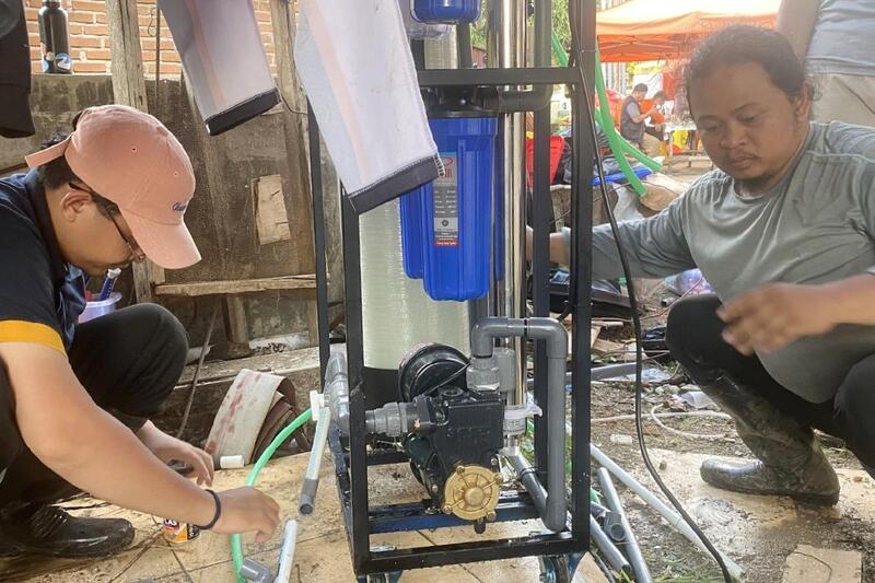 Penjernih Air Portabel UB Sukses Perkuat Ketahanan Warga Agam Sumatera 1 Penjernih Air Portabel UB Sukses Perkuat Ketahanan Warga Agam Sumatera
