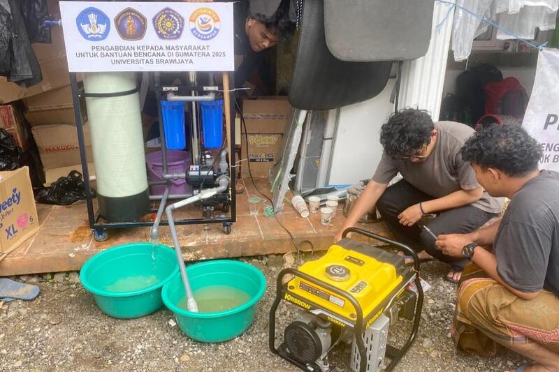 Penjernih Air Portabel UB Sukses Perkuat Ketahanan Warga Agam Sumatera 2 Penjernih Air Portabel UB Sukses Perkuat Ketahanan Warga Agam Sumatera