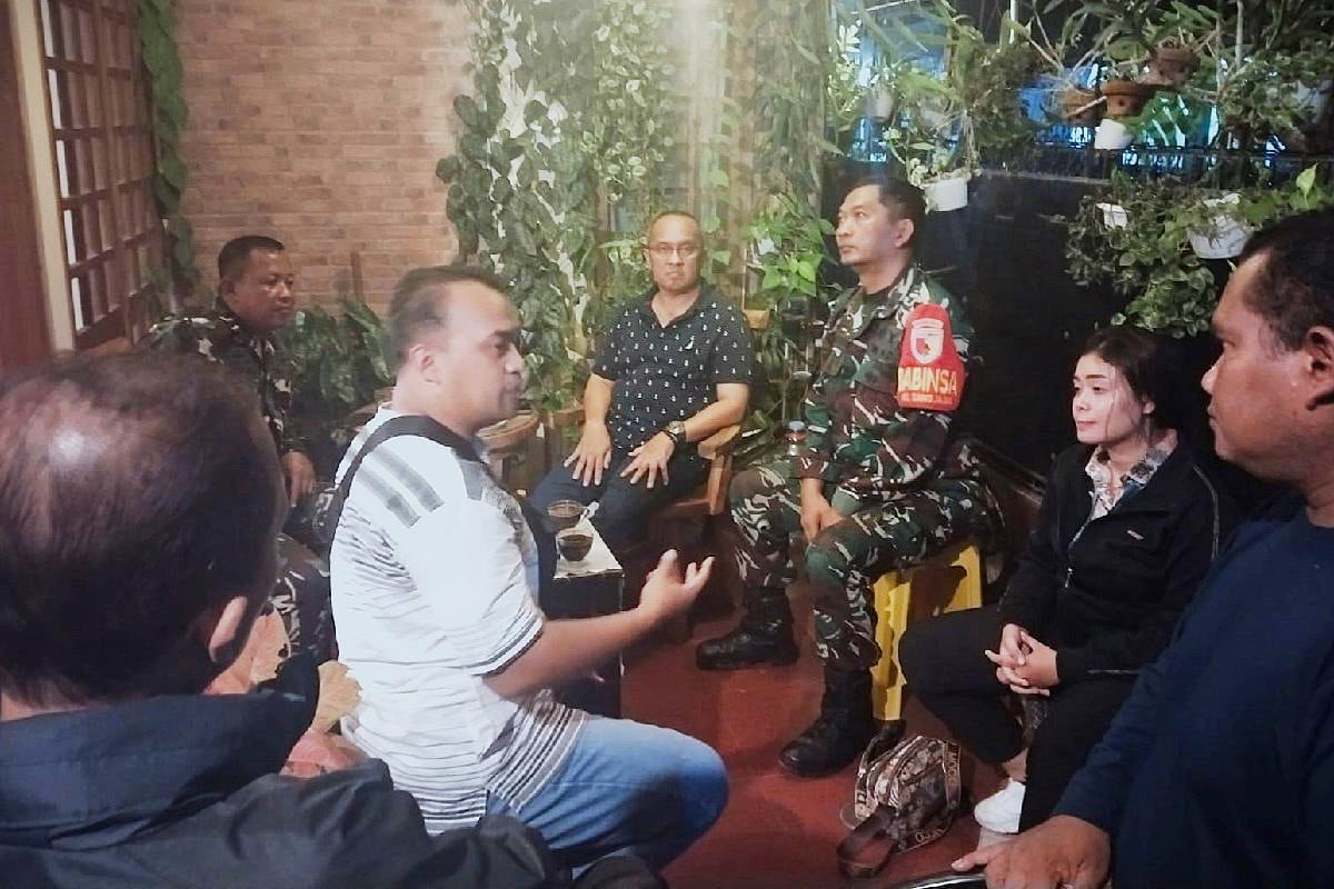 Babinsa Sawojajar Anjangsana Sambangi Warga Tokoh Masyarakat dan Aparat Lingkungan