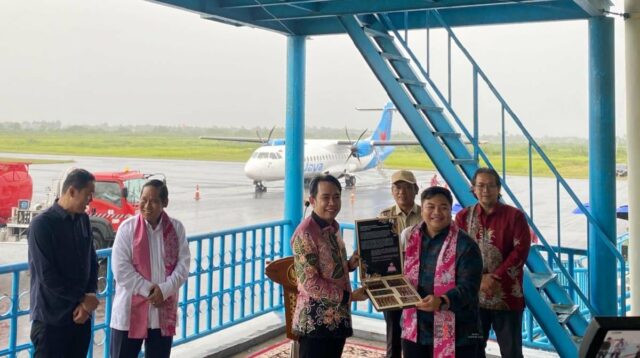 Kali Pertama Pertamina Layani Pengisian Avtur di Bandara Notohadinegoro Jember