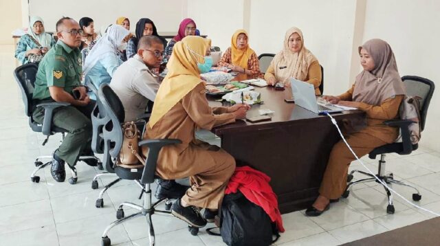 Babinsa Wonokoyo Bersama Puskesmas dan Kader Posyandu Kedungkandang Rakor Percepatan ORI Campak