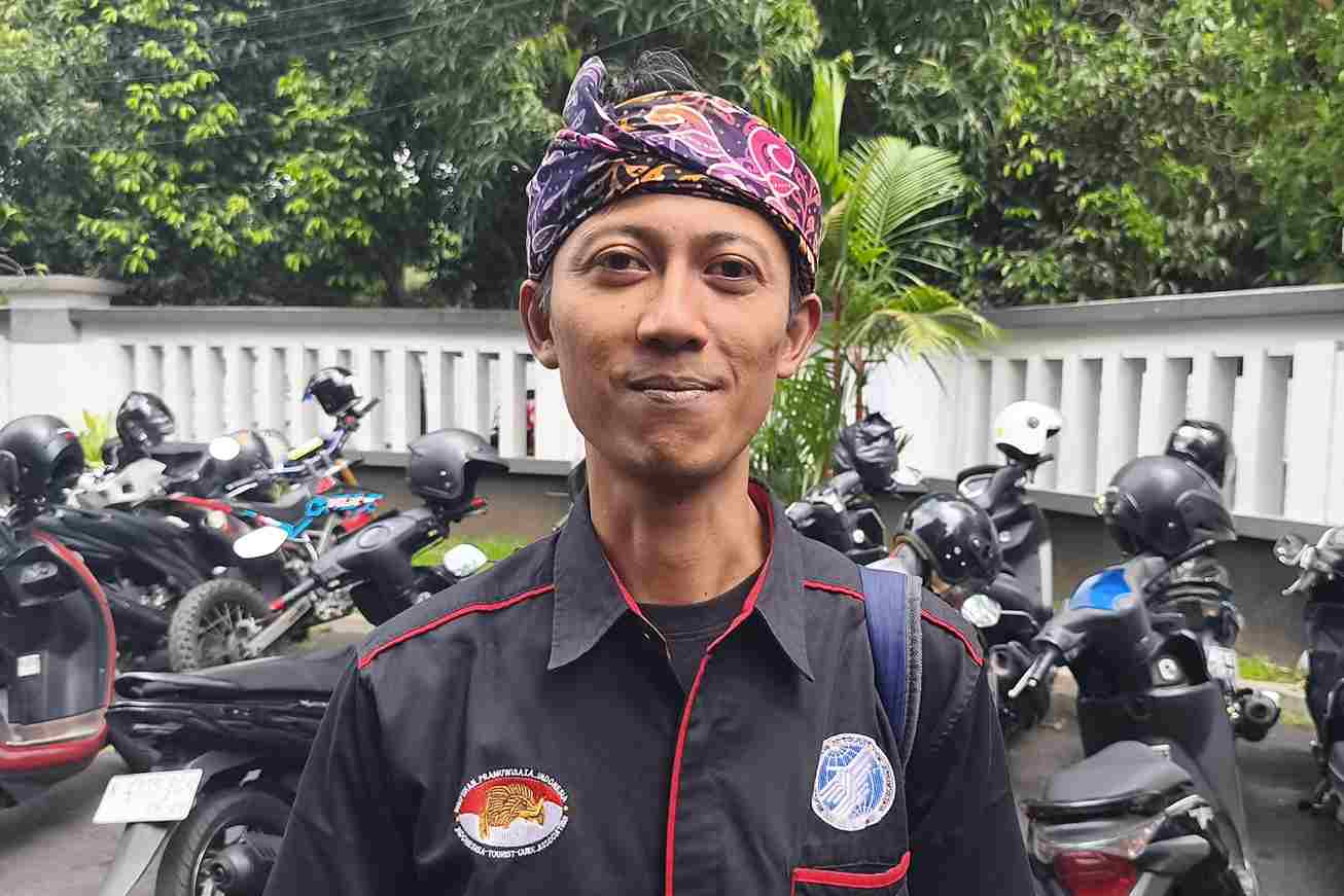 Ketua DPC HPI Batu, Asep Abianto, S.Psi. (dik_11zon Wujudkan Pariwisata Berkelanjutan, Ketua HPI Kota Batu Tekankan Peran Pramuwisata Jaga Kebersihan Lingkungan