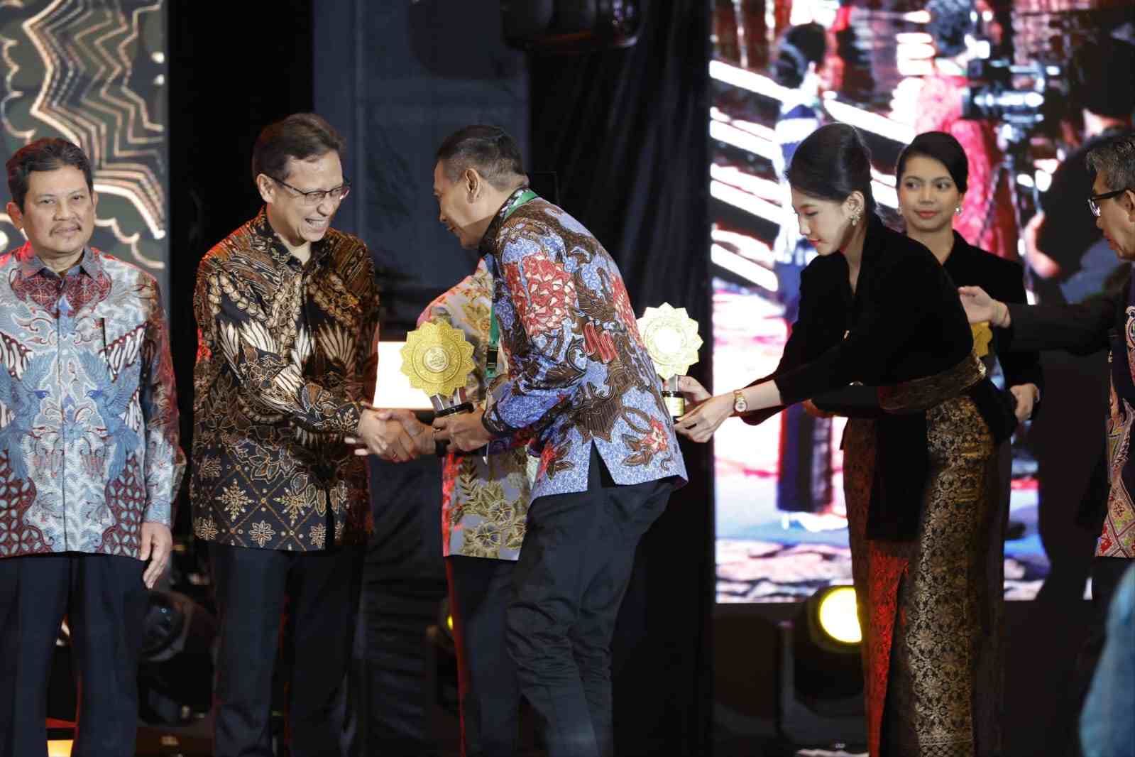 Kota Malang Sabet Penghargaan UHC Utama 2026, Kepesertaan JKN Tembus Target Nasional