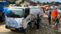 NU-Care LAZISNU Jatim Kirim Truk Tangki Air 7.000 Liter untuk Penyintas Banjir Aceh Tamiang