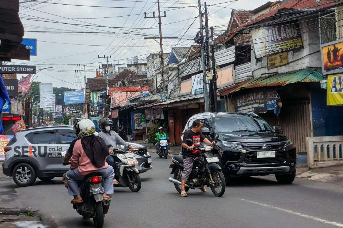 DPRD Kota Malang Bidik Penataan Kabel Semrawut Buka Sumber PAD Baru