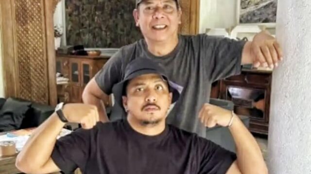 Foto Bersama Sitok Srengenge Viral, Sal Priadi Tegaskan Tak Bela Pelaku Kekerasan Seksual